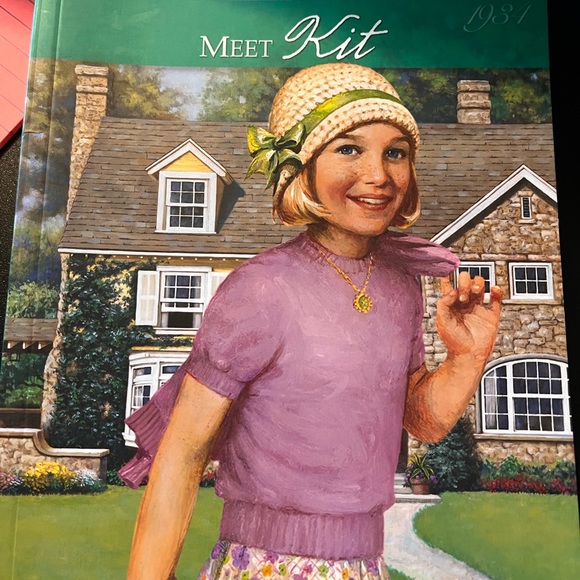 Books - Picture 5 of 6